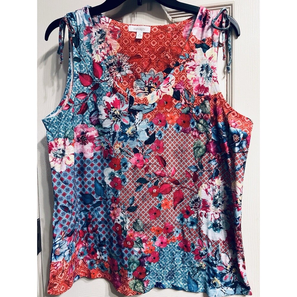 Concepts Women’s Medium Floral Sleeveless Rhinestone Patchwork Pink Blue Coral